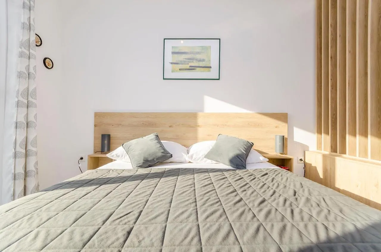 Apartment Oliva Kastela