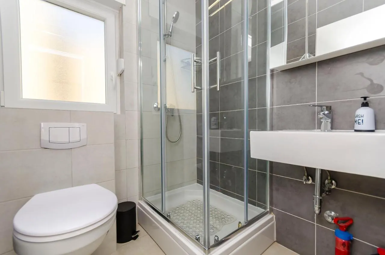Apartment Oliva Kastela