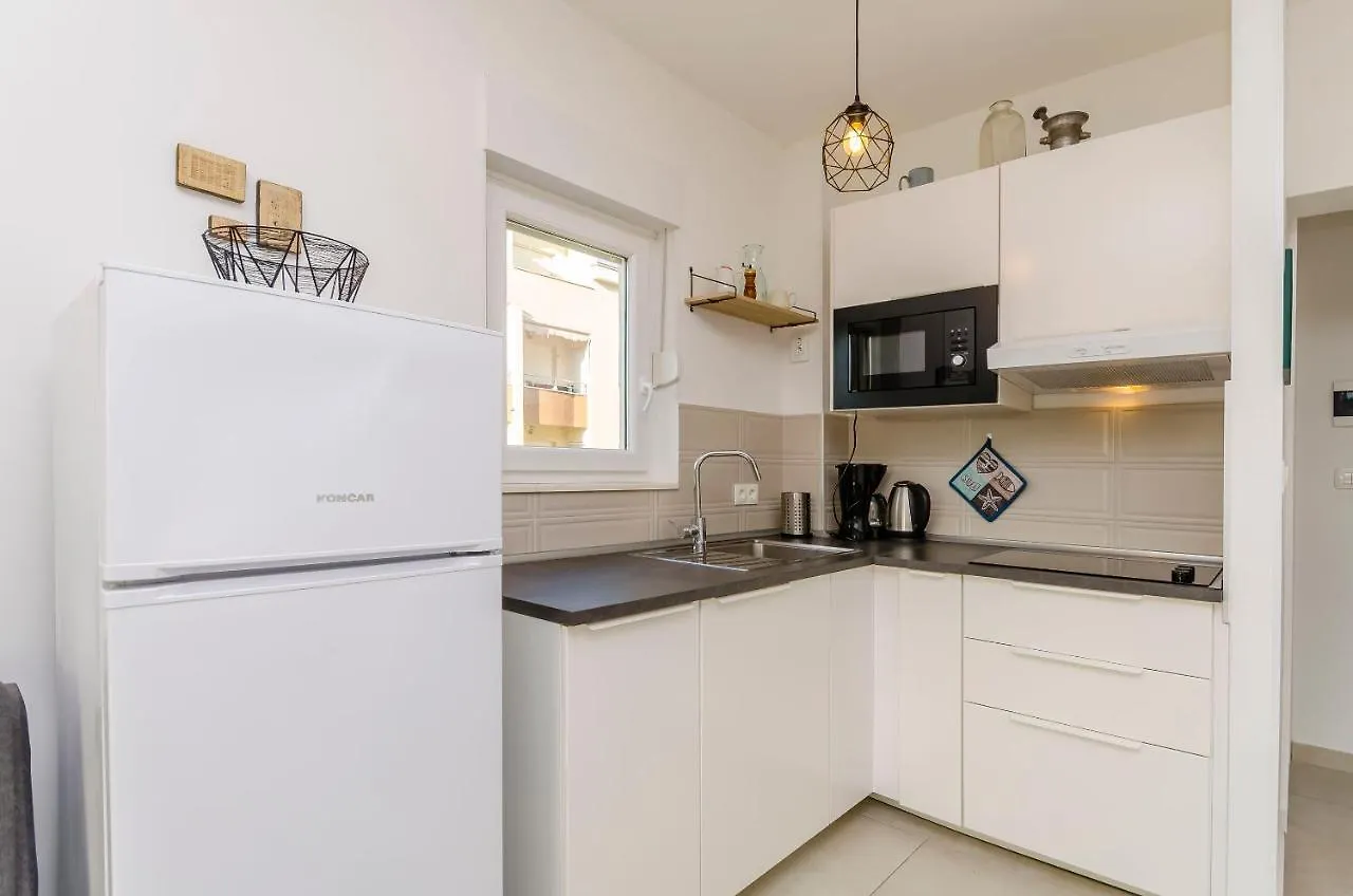 Apartment Oliva Kastela